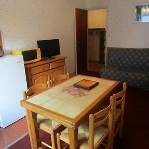  Appartement Cauterets, 3 Pièces, 8 Personnes - Fr-1-234-89